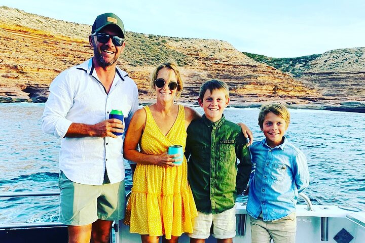 Croisière au coucher du soleil à Kalbarri le long des falaises côtières