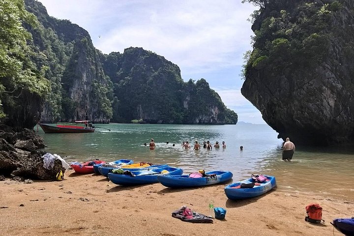 3 Øyer & Talabeng Sea Cave Halvdags Tur