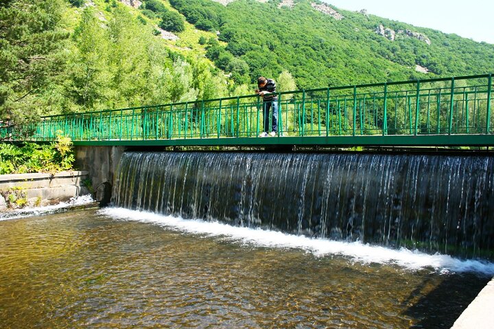 Esplorazione di Jermuk Tour privato a piedi per coppie