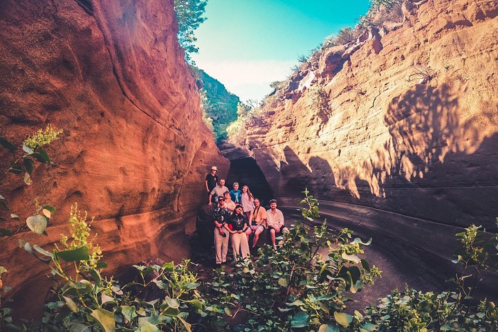 The Red Canyon Tour - Lille grupperejse med lokal madsmagning ツ