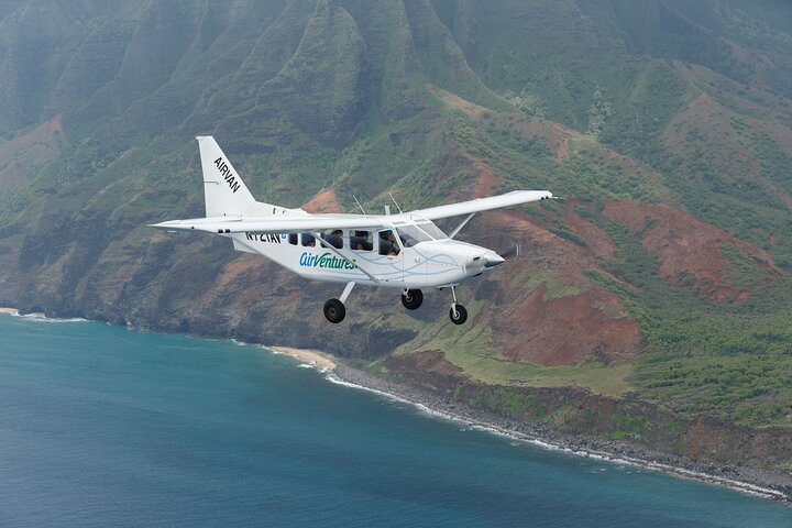 Kauai Flugzeugtour : Na Pali Küste, Wasserfälle und Fensterplätze