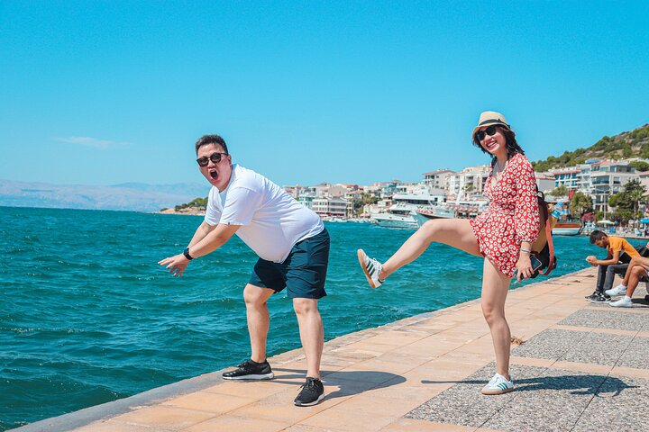 Alaçatı og Çeşme Chill Tour: Vibes, gater og snapshots