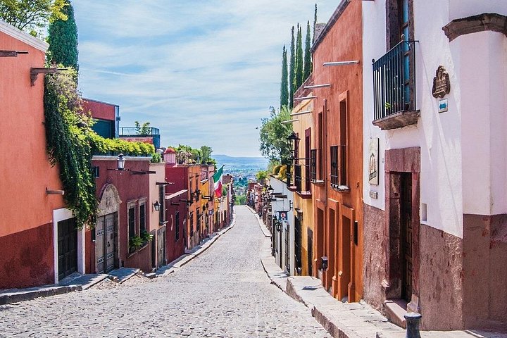 Privat-Transfer von Guanajuato Stadt nach San Miguel de Allende 1-Wege