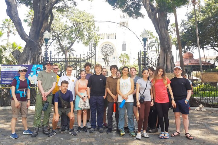 Experiência Privada em Guayaquil - City Tour para Idosos