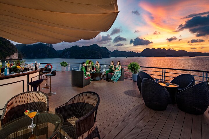 2 - Dag luksus Halong & Lan Ha Bay Aspira Cruise fra Hanoi