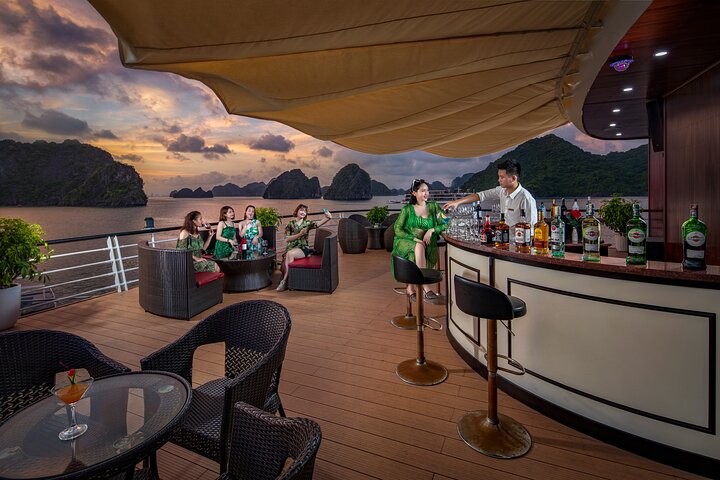 2 - Dag luksus Halong & Lan Ha Bay Aspira Cruise fra Hanoi