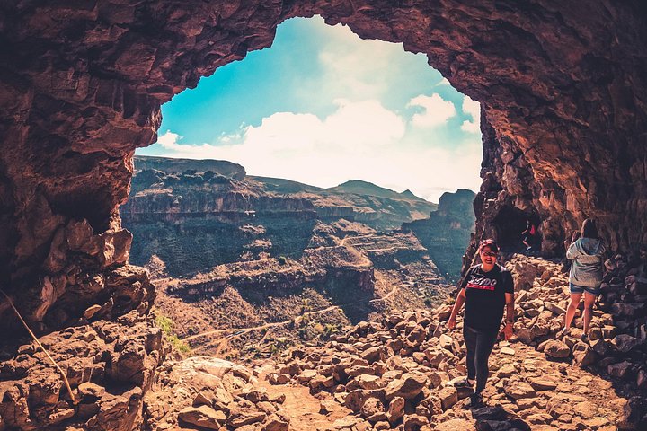 The Red Canyon Tour - Lille grupperejse med lokal madsmagning ツ