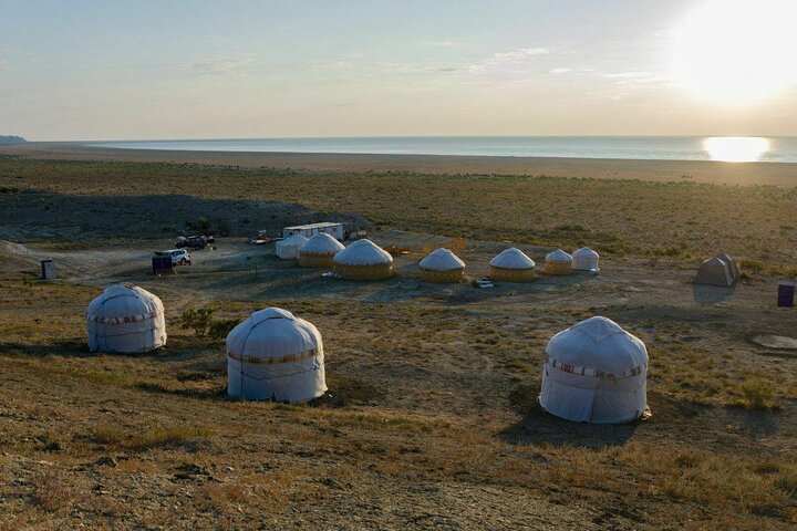 Tour privado de 2 días en 4x4 Muynak, mar de Aral y meseta de Usturt Nukus Uzbekistán