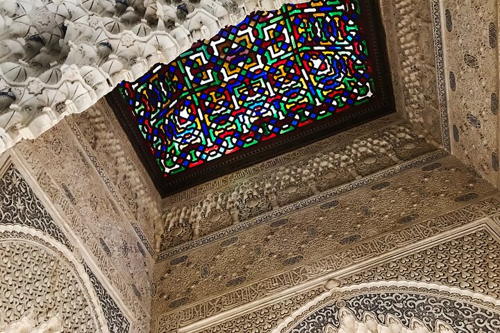 Hotell i nærheten av Alhambra Nasrid Palaces Regular Group Tour