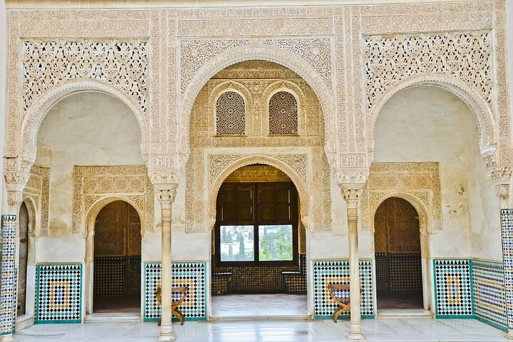 Hotell i nærheten av Alhambra Nasrid Palaces Regular Group Tour