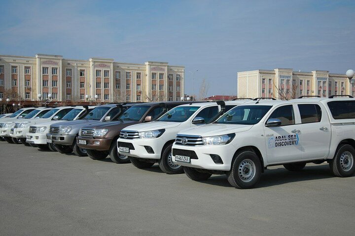 Tour privado de 2 días en 4x4 Muynak, mar de Aral y meseta de Usturt Nukus Uzbekistán