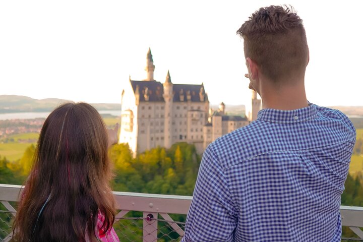 Sesión de fotos de pareja, boda y retratos en el Castillo de Neuschwanstein