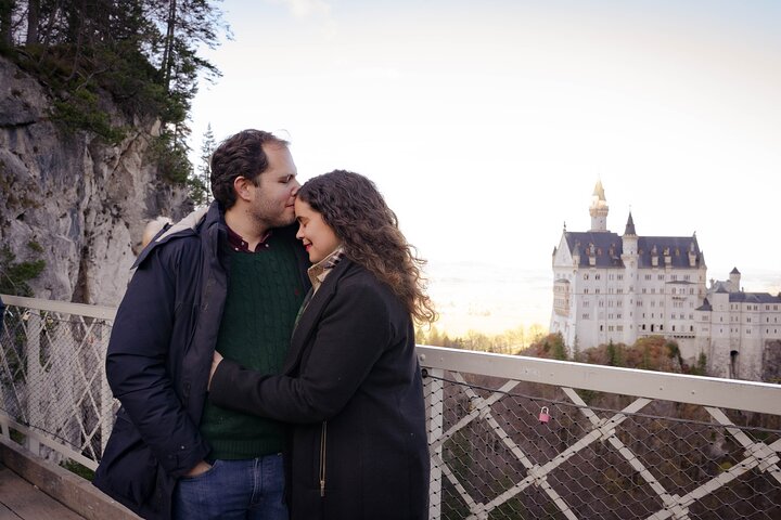 Sesión de fotos de pareja, boda y retratos en el Castillo de Neuschwanstein