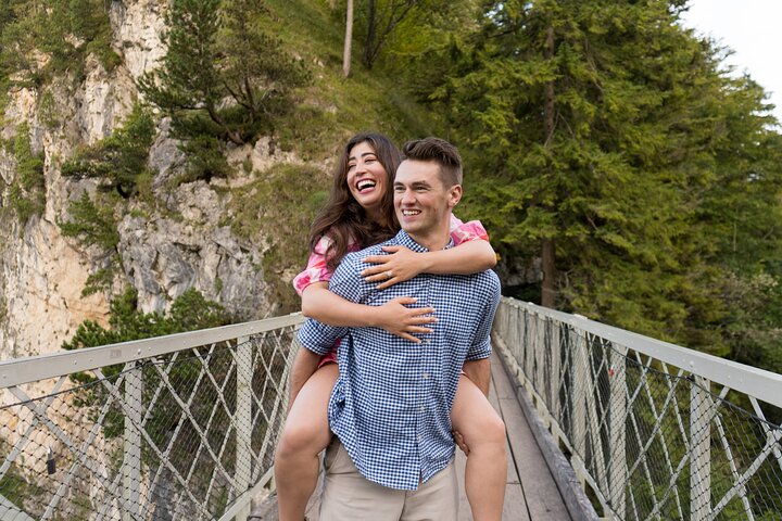 Sesión de fotos de pareja, boda y retratos en el Castillo de Neuschwanstein