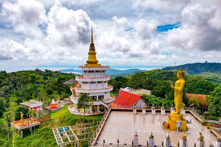 Tour di 6 ore sulla cura degli elefanti e nella giungla in fuoristrada a Koh Samui