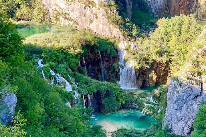 Tour guidato di Zadar ai Laghi di Plitvice con biglietti