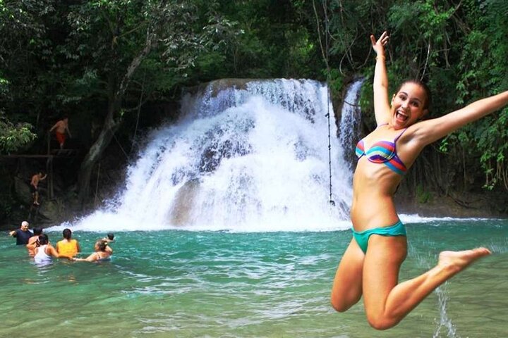 Huatulco: Oaxaca-vandfald med mezcal-smagning og zipline