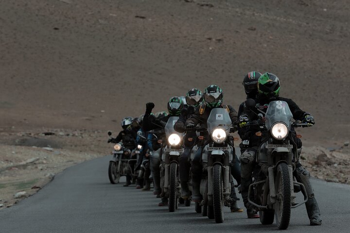 Tour de motos Leh Ladakh - 7 dias de emoção final