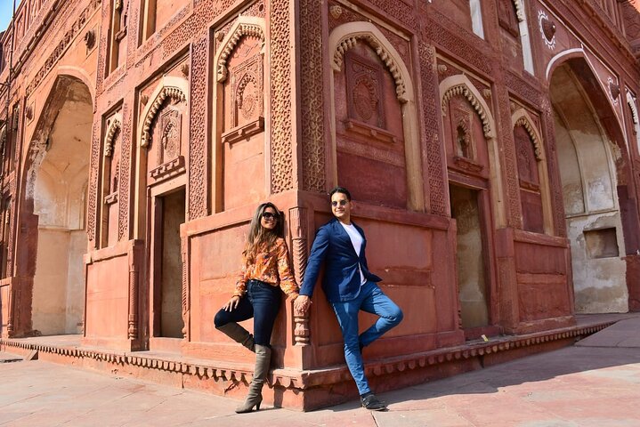 Tour guidato salta fila del forte di Taj Mahal e Agra con opzioni