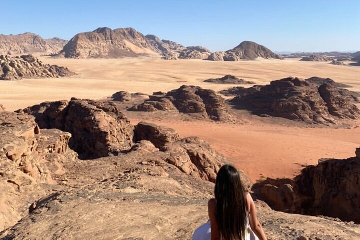 Excursion d'une journée en jeep dans le désert de Wadi Rum