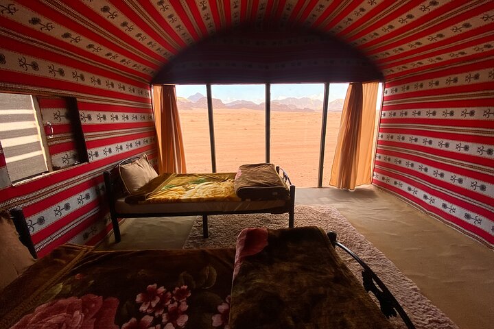 Excursion d'une journée en jeep dans le désert de Wadi Rum
