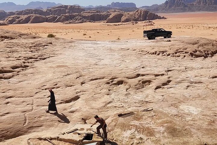 Excursion d'une journée en jeep dans le désert de Wadi Rum