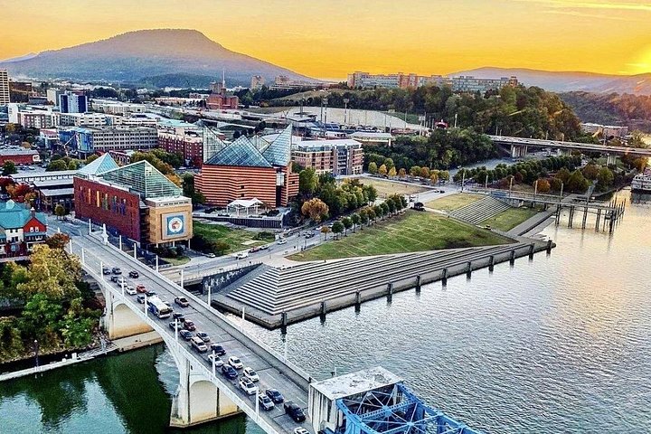 Chattanooga Helicopter Adventure - Vues emblématiques sur la ville et la rivière