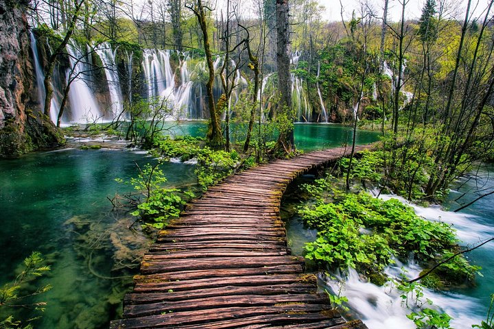Tour guidato di Zadar ai Laghi di Plitvice con biglietti