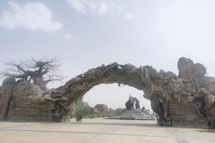 Privétour van een hele dag naar de Dawakun-woestijn vanuit Kashgar