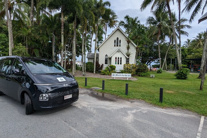 Trasferimenti privati dall'aeroporto di Cairns al porto Douglas di sola andata