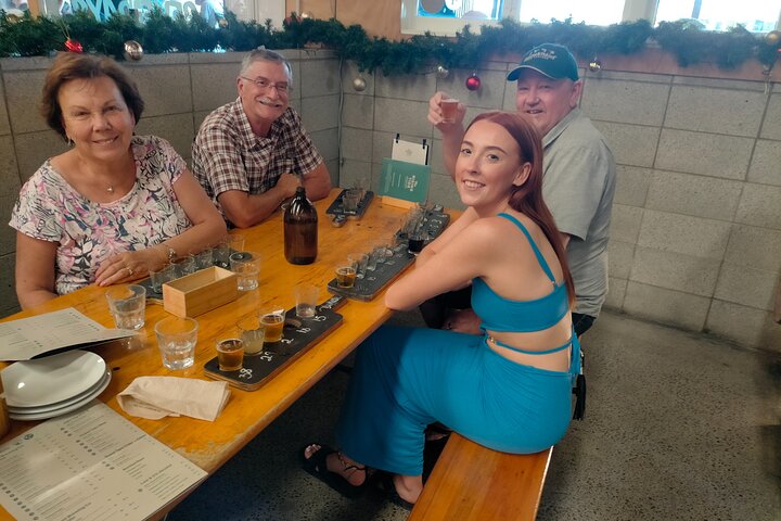 Excursión en tierra: visita de degustación local desde Tauranga