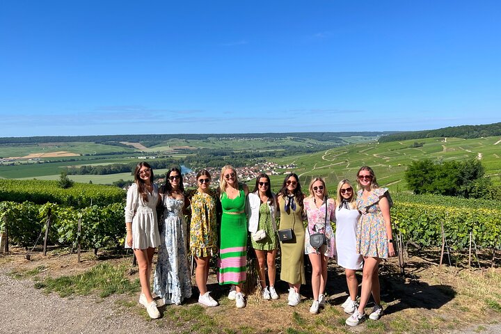Bubble Champagne Tour vanuit Epernay (tour van een halve dag met kleine groepen)
