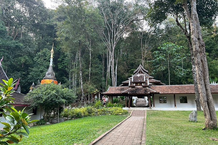 Chiang Mai - Tempio Doi Suthep ed escursione al Wat Pha Lat