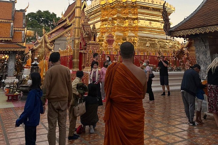 Chiang Mai - Tempio Doi Suthep ed escursione al Wat Pha Lat
