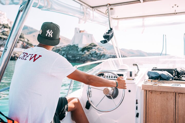 Paseo en barco privado VIP de un día a Gaeta y Sperlonga