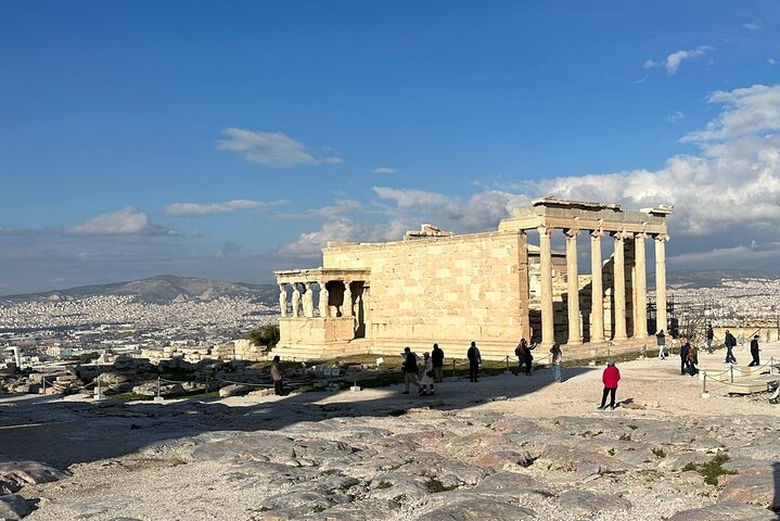 Tour privato di lusso di 3 ore di luci e viste della città di Atene di notte