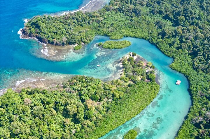 Caribbean Catamaran Day Cruise: Strande, snorkling og frokost