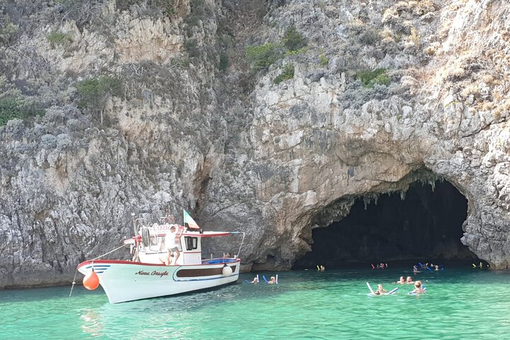 Visite privée VIP de la grotte bleue