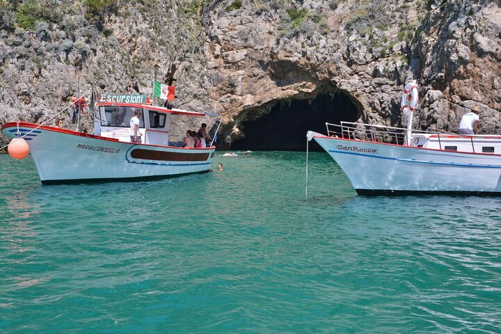 Visite privée VIP de la grotte bleue