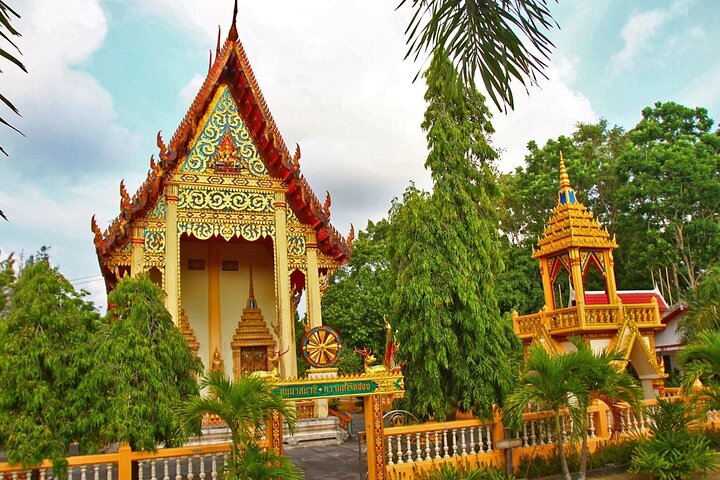 Phuket: Tour zu den Riesenseerosen und Tempeln – Privat und All-Inclusive