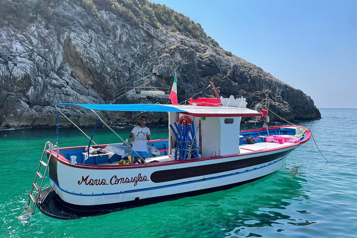 Paseo en barco privado VIP de un día a Gaeta y Sperlonga