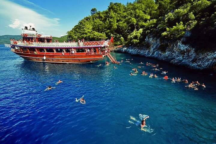 Marmaris All-inclusive bådtur: Frokost og ubegrænsede drikkevarer