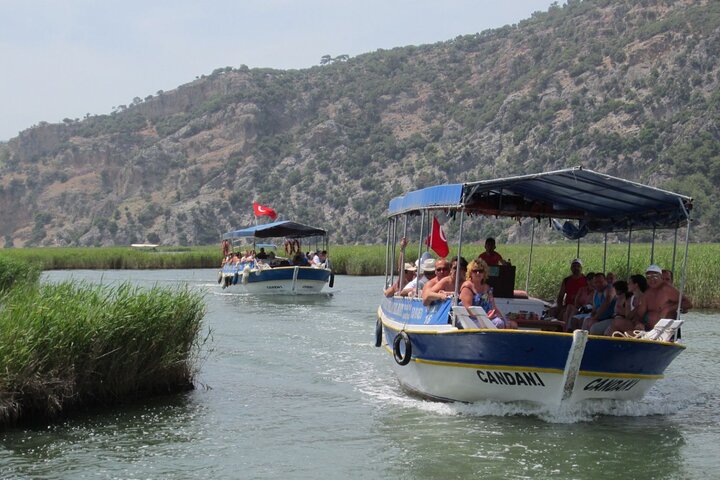 Heldags turtle Beach Tour med innsjø og gjørmebad fra Marmaris