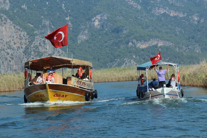 Heldags turtle Beach Tour med innsjø og gjørmebad fra Marmaris