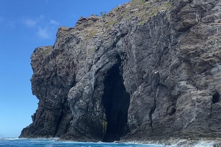 Tour to the Motus: Boat trip and snorkeling in Rapa Nui