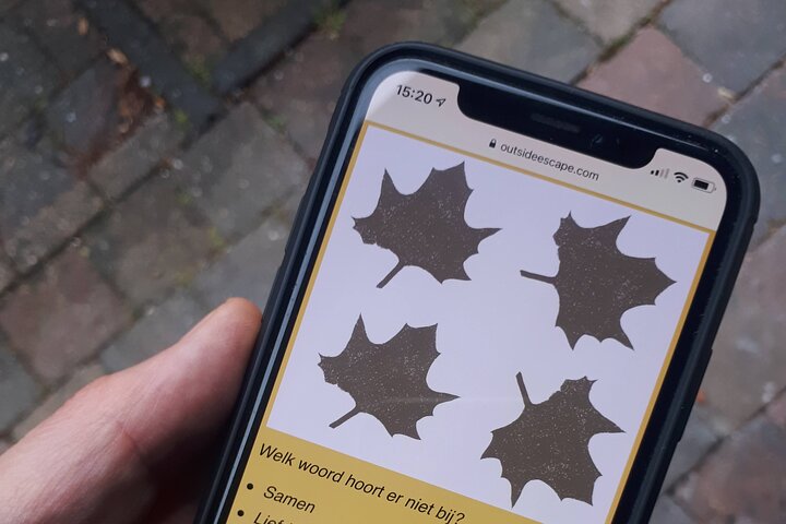Scopri Alkmaar con un tour di gioco autoguidato della città di Outside Escape