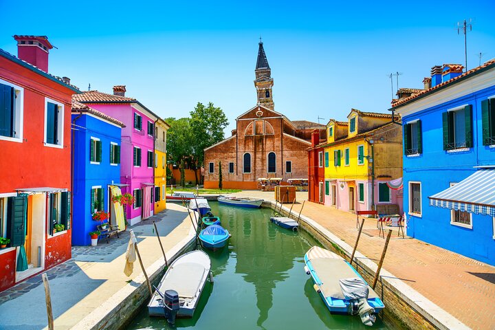 Begeleide rondleiding in kleine groep per privéboot naar de eilanden Murano en Burano