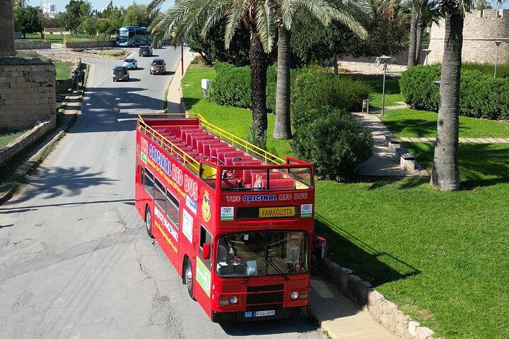 Red Bus Varosha Erfaring på Engelsk fra Ayia Napa & Protaras