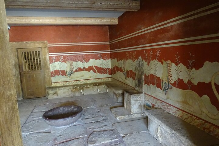 Privétour-Knossos Palace Zeus Cave Pottery Olijfmolen & wijn