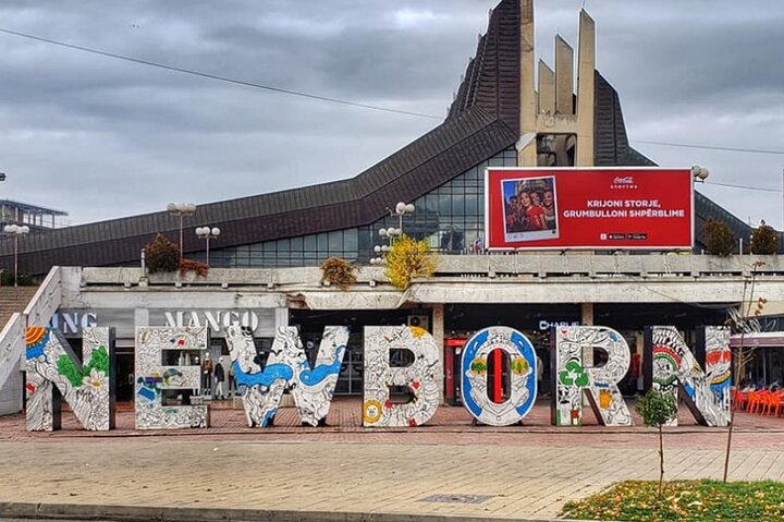 Excursión de un día a Kosovo desde Tirana, Pristina y Prizren